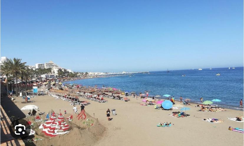 Benalmadena Playa, 3 Dormitorios Buitenkant foto